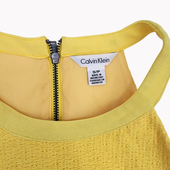 Calvin Klein Size S Yellow Sleeveless Textured Knit Halter Blouse Top Back Zip - Picture 3 of 7